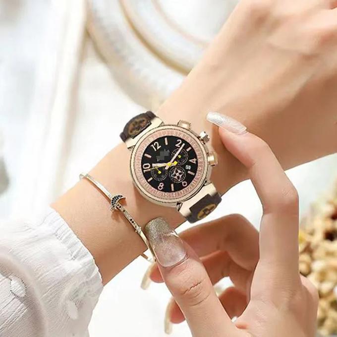 Montre Femme Rétro 38mm – Élégance Café